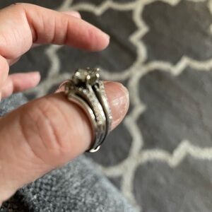 Elegant Silver Ring